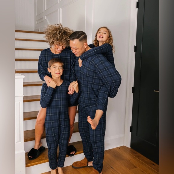 SMASH + TESS - COZY HOLIDAY PRESENT ROMPER - BLUE TARTAN PLAID - SMALL - GUC - Picture 6 of 9